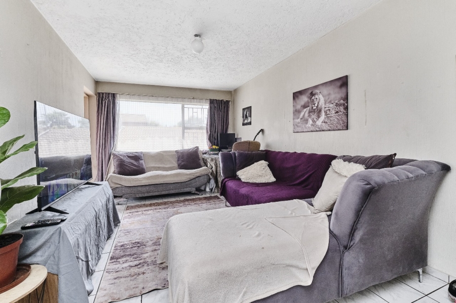 To Let 1 Bedroom Property for Rent in Maraisburg Gauteng