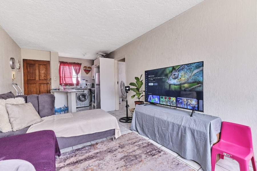To Let 1 Bedroom Property for Rent in Maraisburg Gauteng