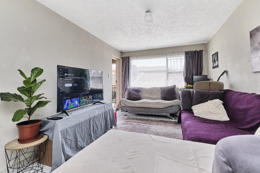 To Let 1 Bedroom Property for Rent in Maraisburg Gauteng
