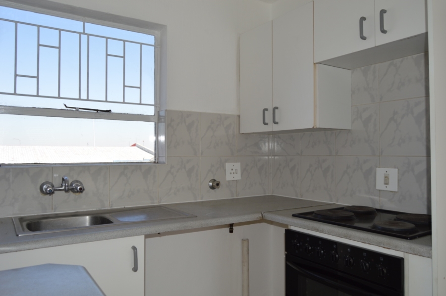 To Let 1 Bedroom Property for Rent in Maraisburg Gauteng