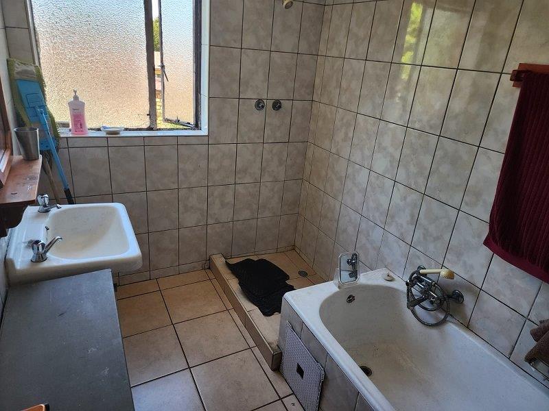 3 Bedroom Property for Sale in Bonaero Park Gauteng