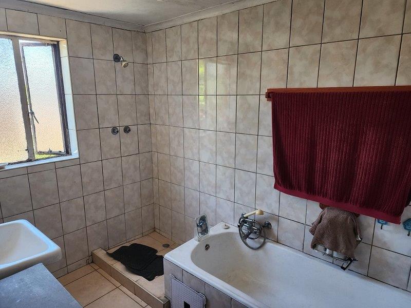 3 Bedroom Property for Sale in Bonaero Park Gauteng
