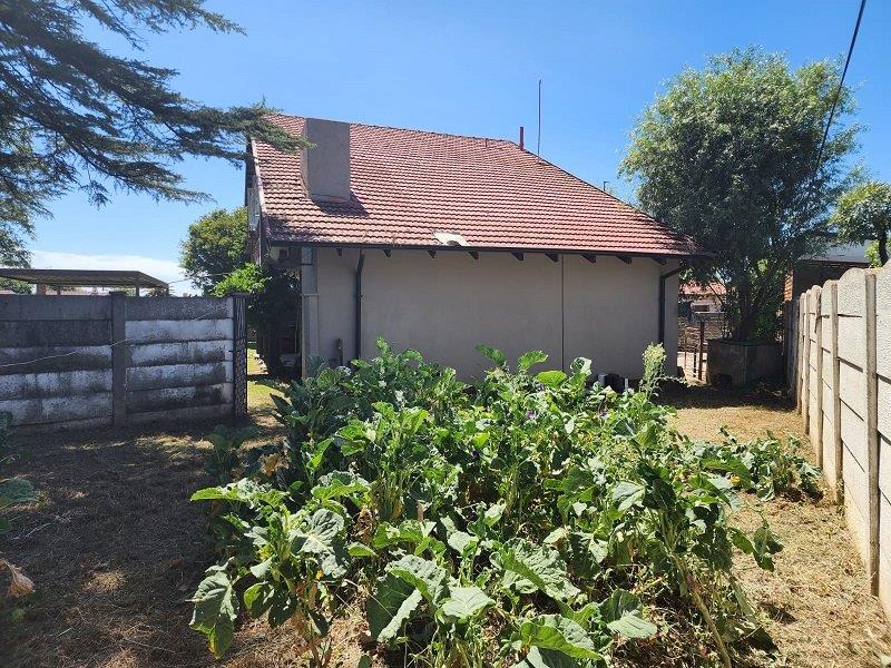 3 Bedroom Property for Sale in Bonaero Park Gauteng