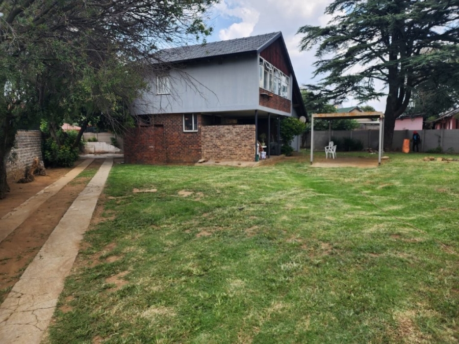 3 Bedroom Property for Sale in Bonaero Park Gauteng