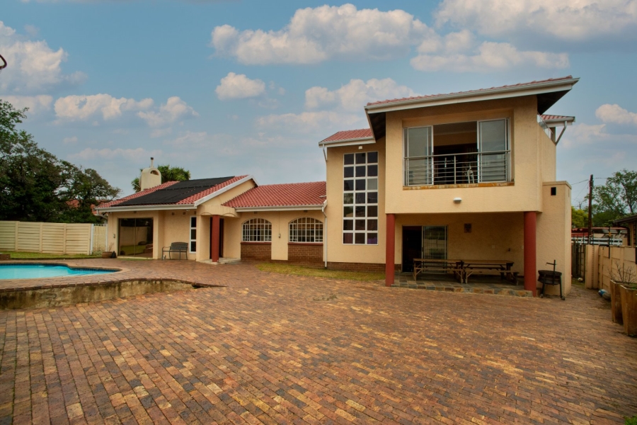 4 Bedroom Property for Sale in Highway Gardens Gauteng