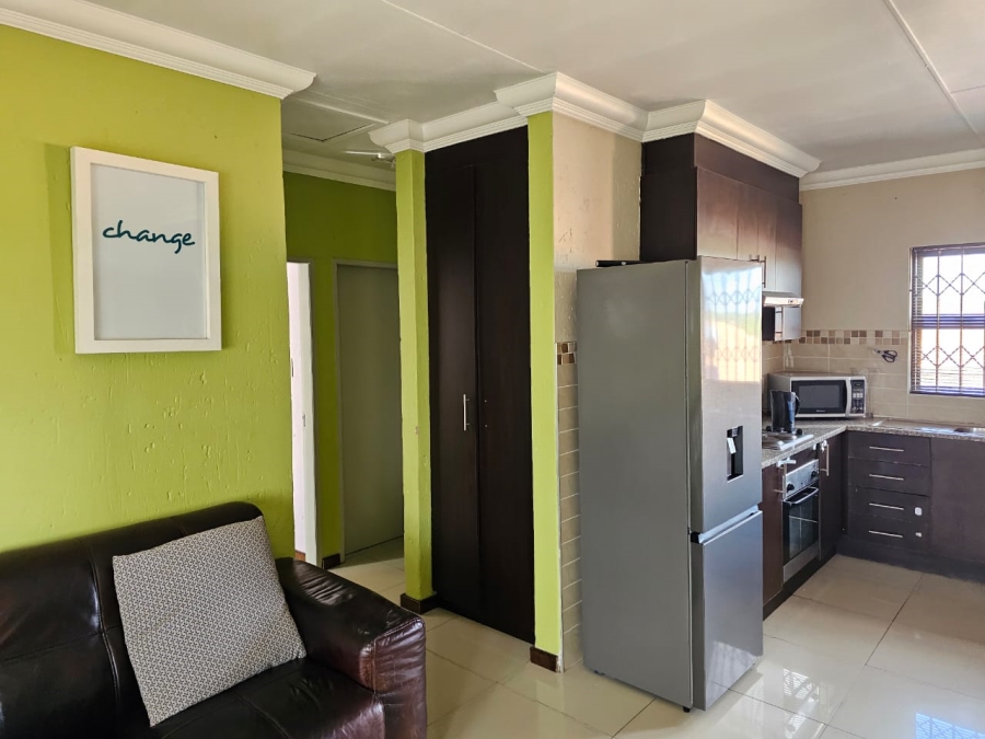 2 Bedroom Property for Sale in Brackendowns Gauteng
