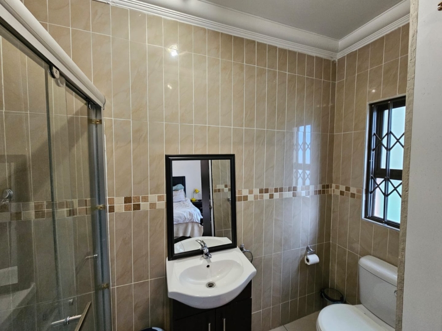 2 Bedroom Property for Sale in Brackendowns Gauteng