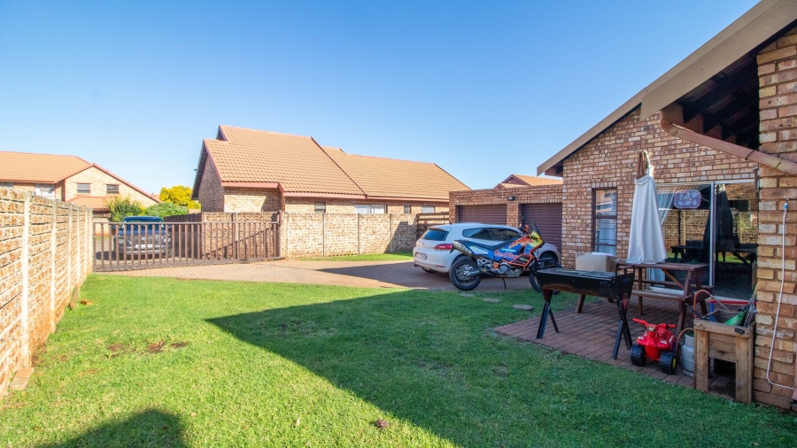 3 Bedroom Property for Sale in Pomona Gauteng