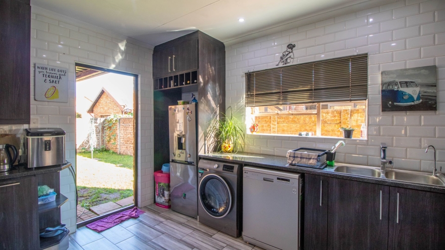 3 Bedroom Property for Sale in Pomona Gauteng