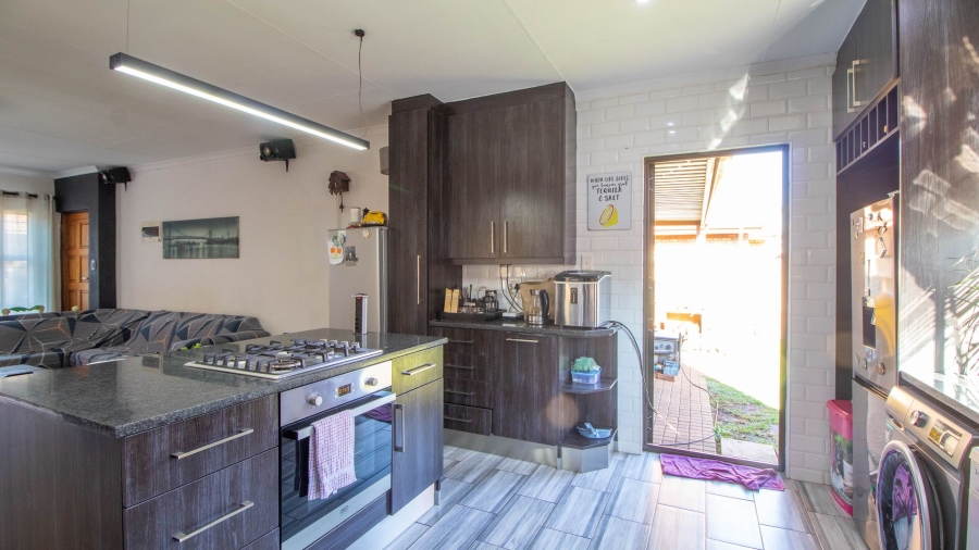 3 Bedroom Property for Sale in Pomona Gauteng