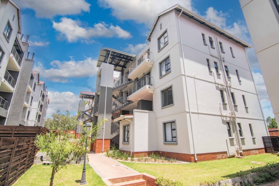 1 Bedroom Property for Sale in Modderfontein Gauteng