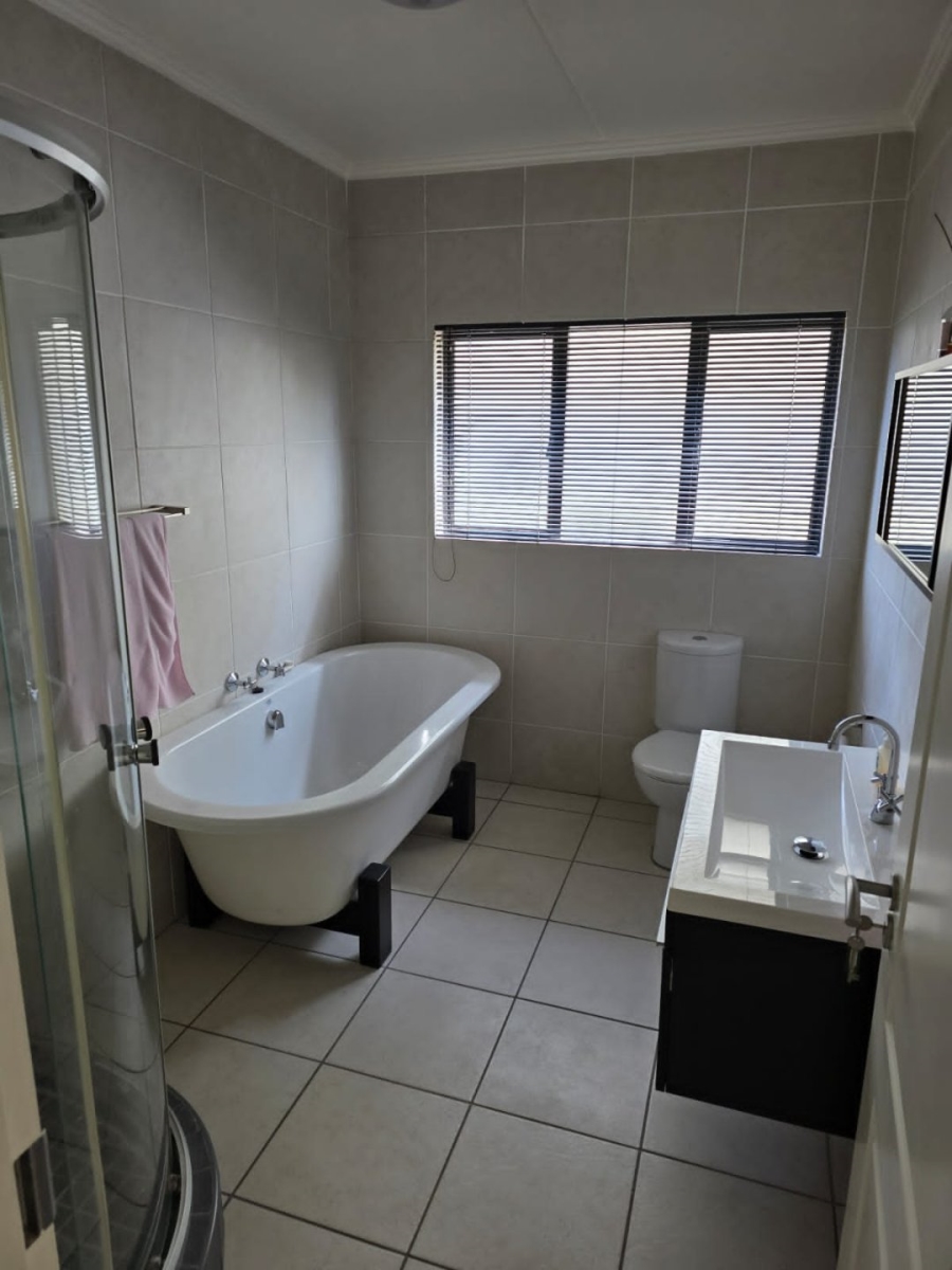 2 Bedroom Property for Sale in Acacia Gauteng