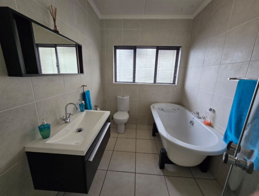 2 Bedroom Property for Sale in Acacia Gauteng