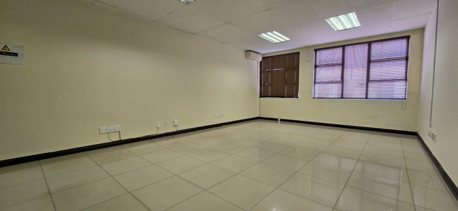 To Let commercial Property for Rent in Brackenhurst Gauteng