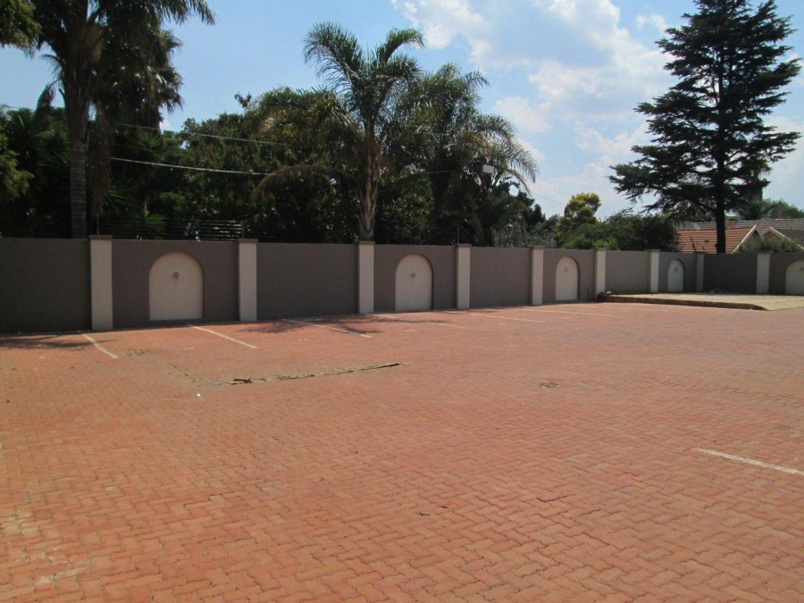 To Let commercial Property for Rent in Brackenhurst Gauteng