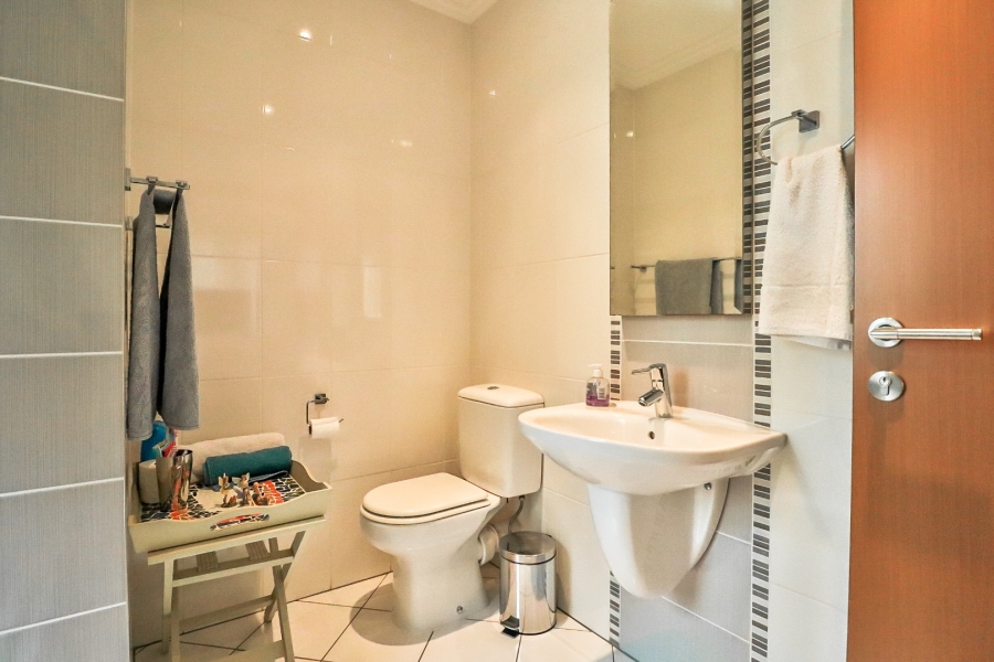 2 Bedroom Property for Sale in Bedford Gardens Gauteng
