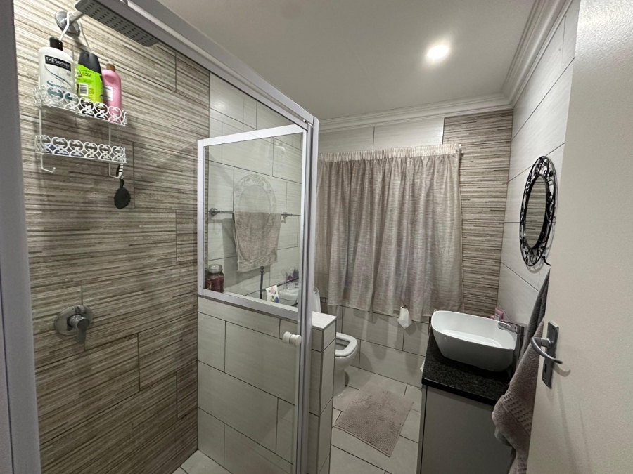 To Let 3 Bedroom Property for Rent in Elardus Park Gauteng