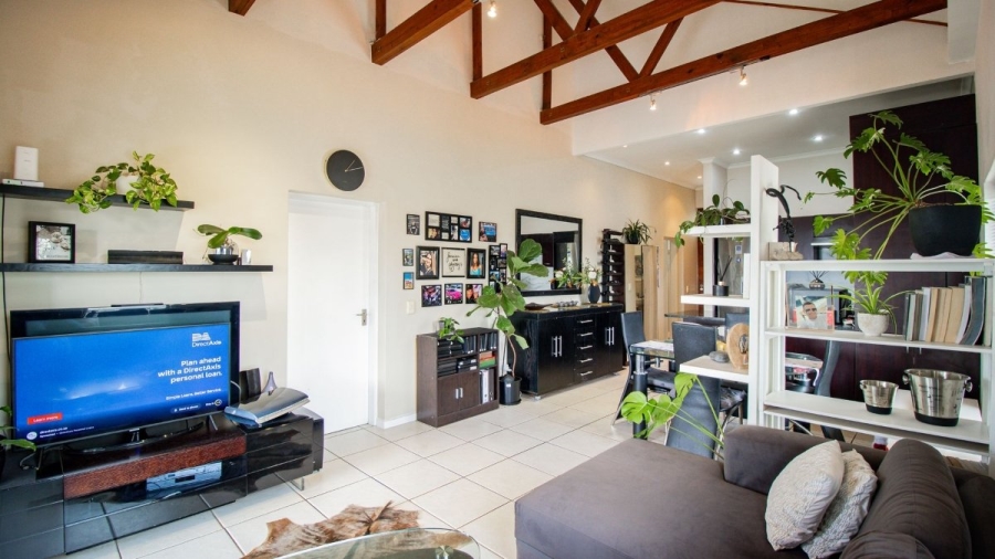 To Let 2 Bedroom Property for Rent in Bryanston Gauteng