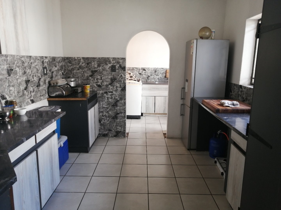 3 Bedroom Property for Sale in Strubenvale Gauteng