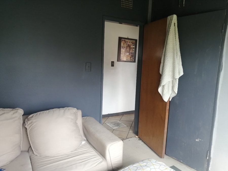 3 Bedroom Property for Sale in Strubenvale Gauteng