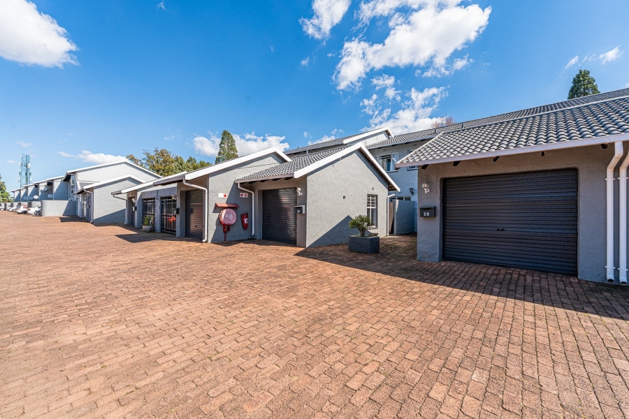 2 Bedroom Property for Sale in Florida North Gauteng