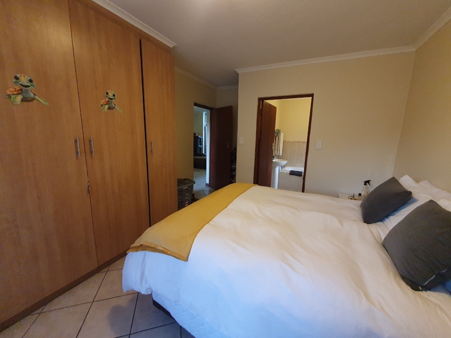 2 Bedroom Property for Sale in Montana Gauteng