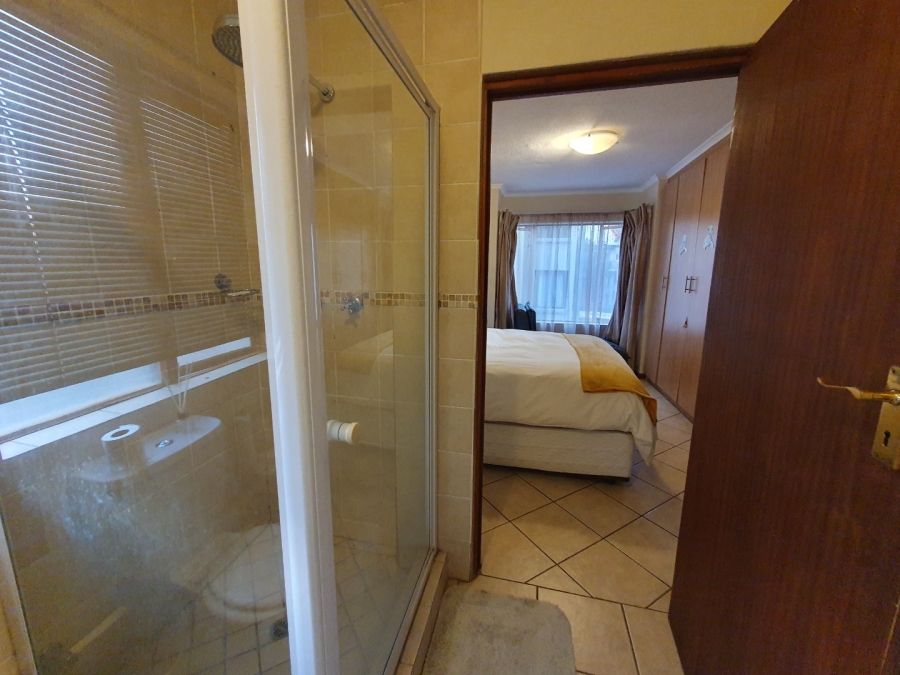 2 Bedroom Property for Sale in Montana Gauteng