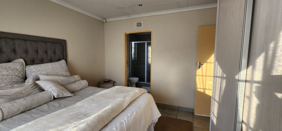 3 Bedroom Property for Sale in Sky City Gauteng