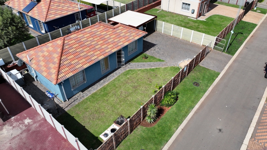 3 Bedroom Property for Sale in Sky City Gauteng