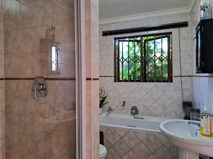 To Let 3 Bedroom Property for Rent in Olivedale Gauteng