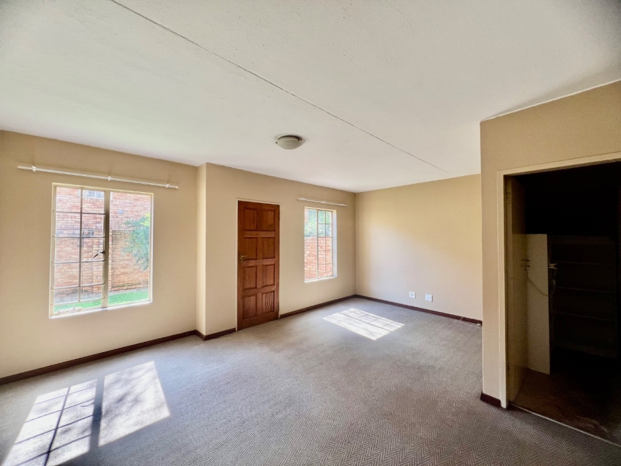 3 Bedroom Property for Sale in Hazeldean Gauteng
