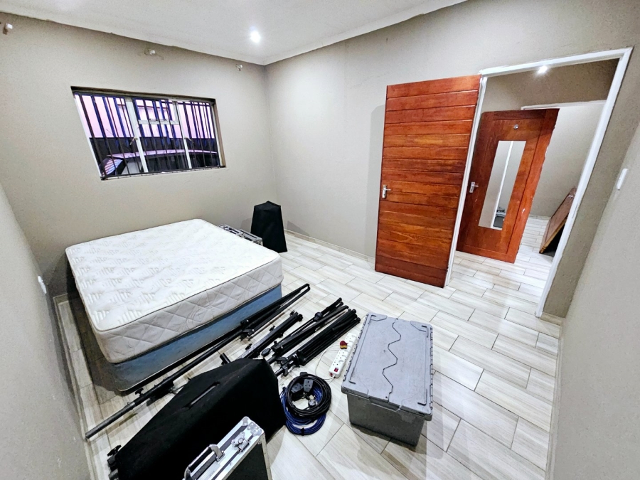 To Let 3 Bedroom Property for Rent in Erasmia Gauteng