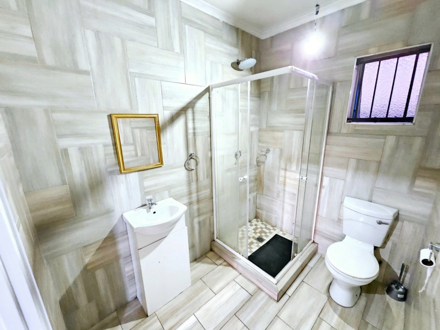 To Let 3 Bedroom Property for Rent in Erasmia Gauteng