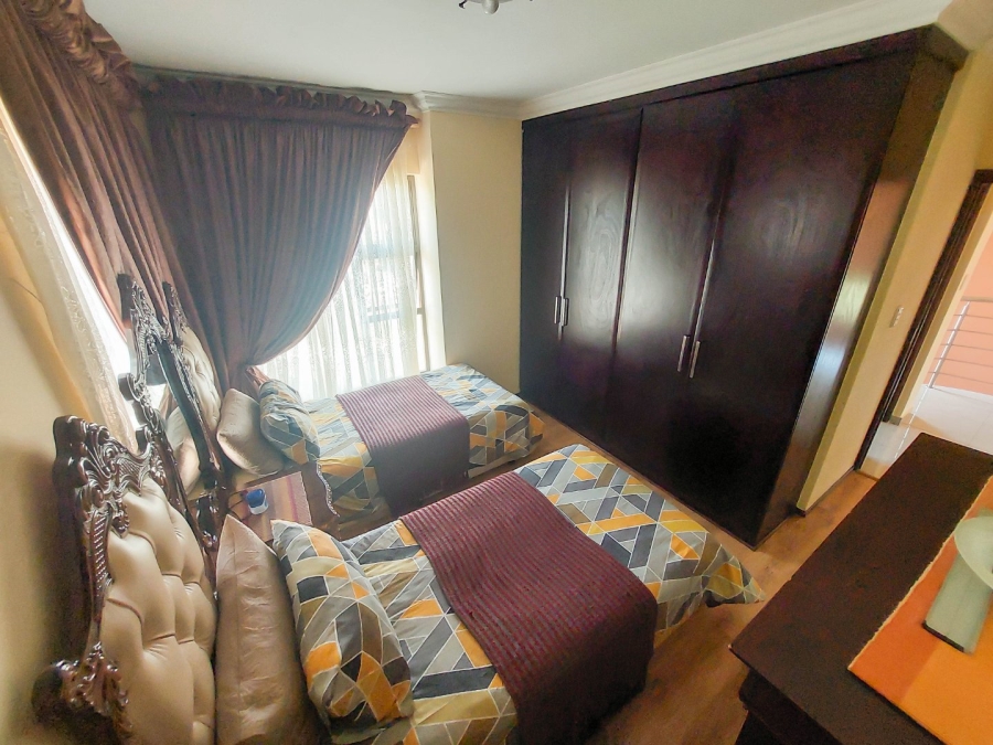 4 Bedroom Property for Sale in Monavoni Gauteng