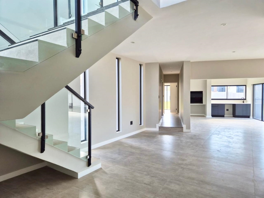4 Bedroom Property for Sale in Midstream Estate Gauteng