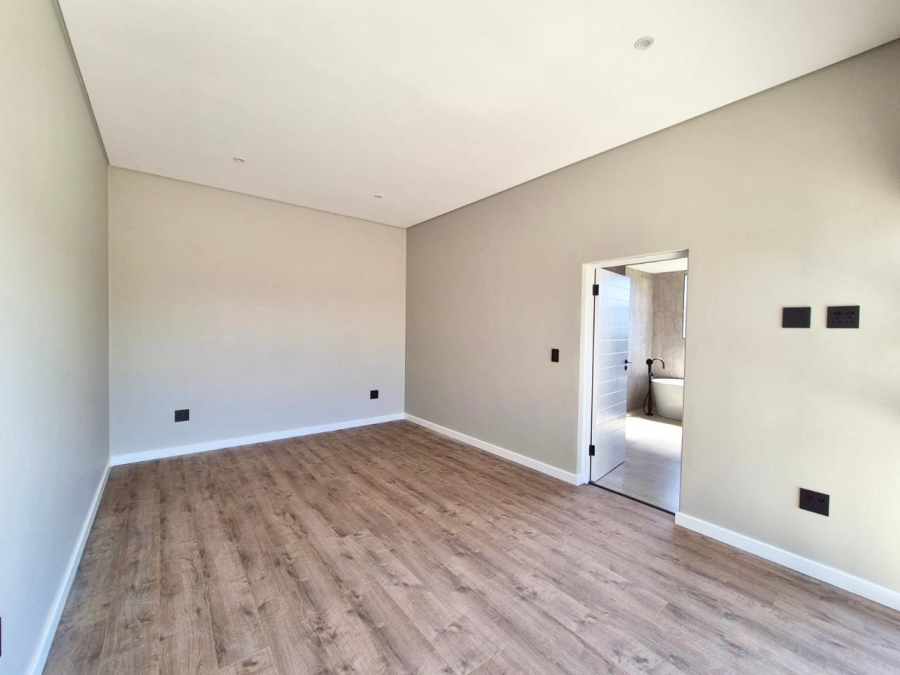 4 Bedroom Property for Sale in Midstream Estate Gauteng