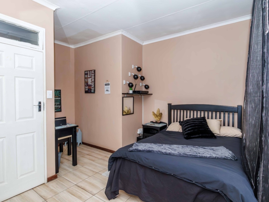 2 Bedroom Property for Sale in Primrose Hill Gauteng
