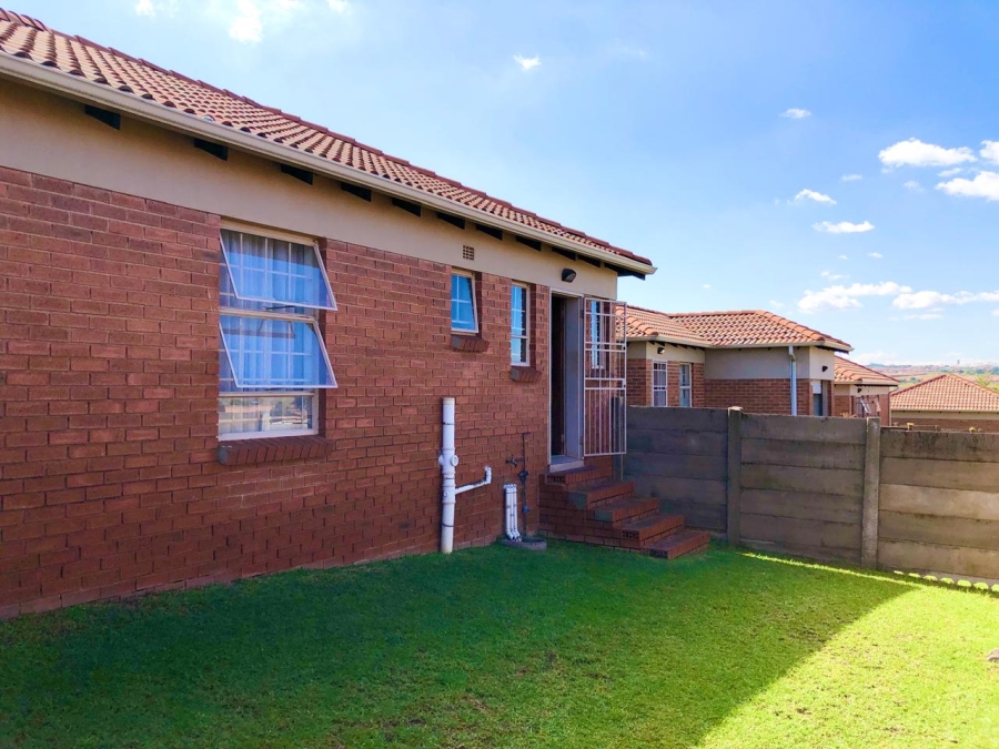 3 Bedroom Property for Sale in Thatch Hill Estate Gauteng