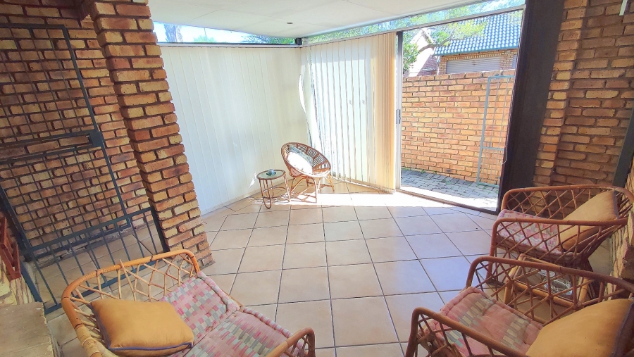 3 Bedroom Property for Sale in Amberfield Gauteng