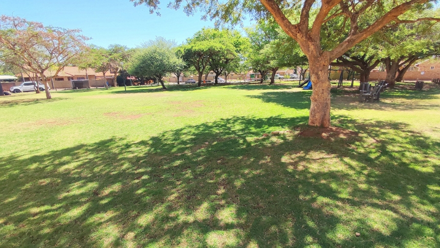 3 Bedroom Property for Sale in Amberfield Gauteng