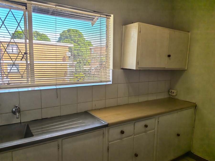 1 Bedroom Property for Sale in Lyndhurst Gauteng