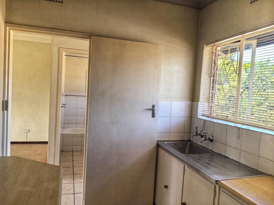 1 Bedroom Property for Sale in Lyndhurst Gauteng