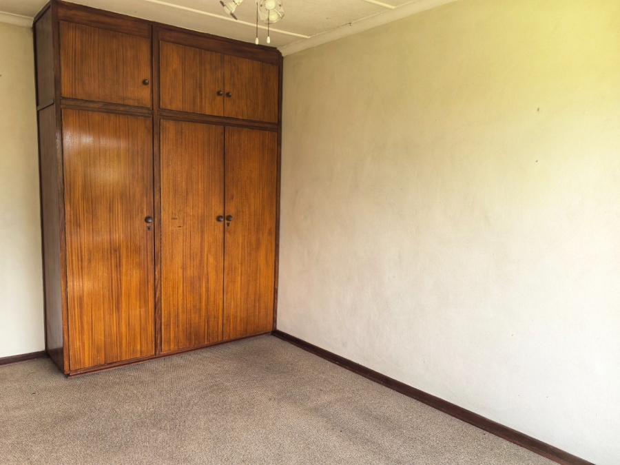 1 Bedroom Property for Sale in Lyndhurst Gauteng