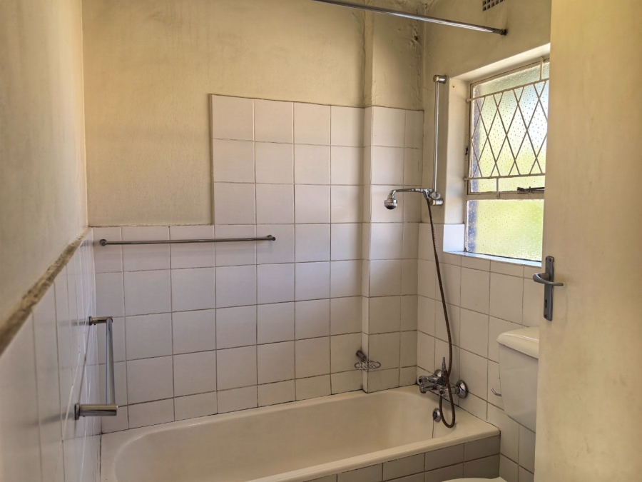 1 Bedroom Property for Sale in Lyndhurst Gauteng