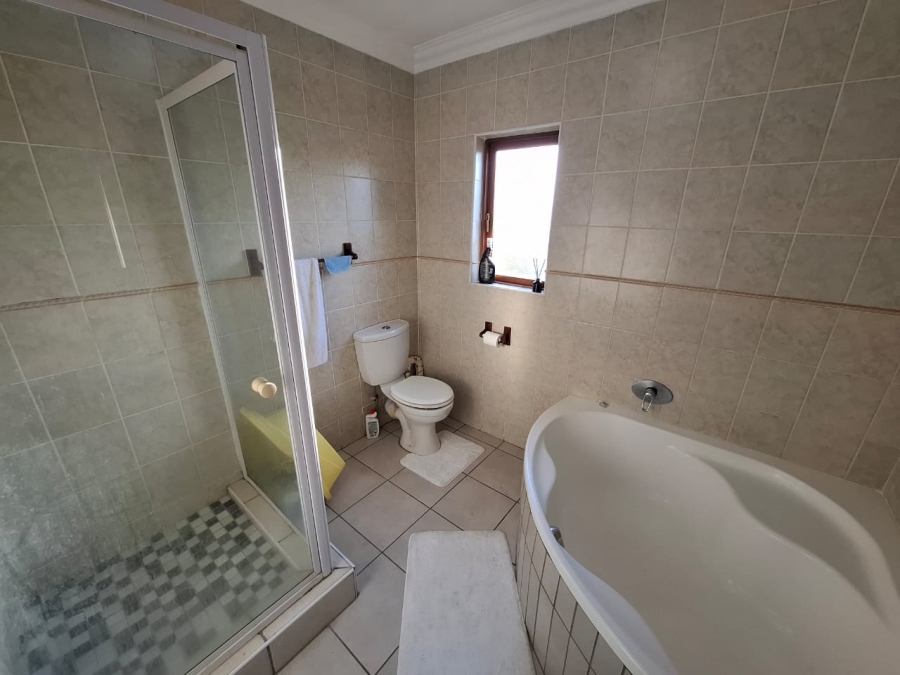 3 Bedroom Property for Sale in Kyalami Hills Gauteng