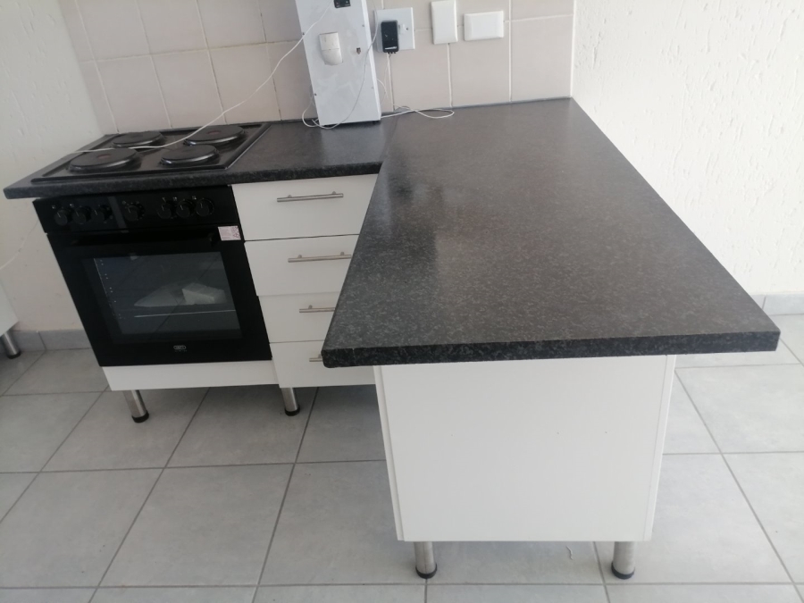 2 Bedroom Property for Sale in Beyers Park Gauteng