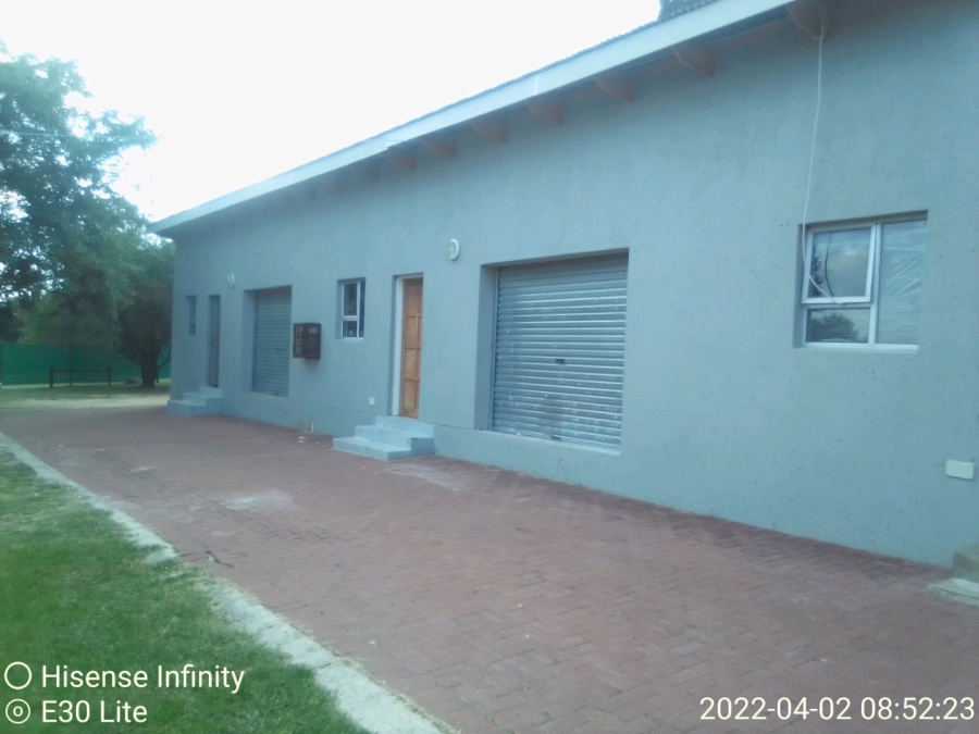 To Let commercial Property for Rent in Austinview Gauteng
