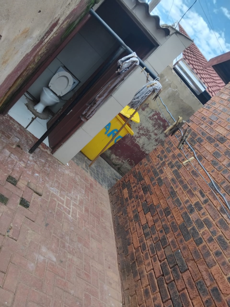 3 Bedroom Property for Sale in Klipspruit Gauteng