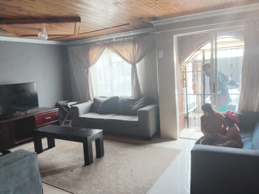 3 Bedroom Property for Sale in Klipspruit Gauteng