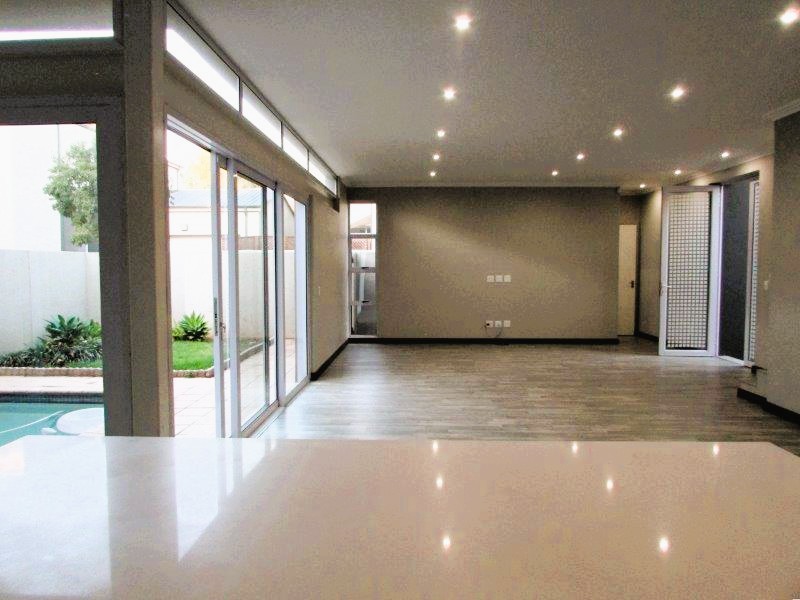 To Let 3 Bedroom Property for Rent in Baileys Muckleneuk Gauteng